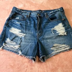 American Eagle size 12 distressed shorts